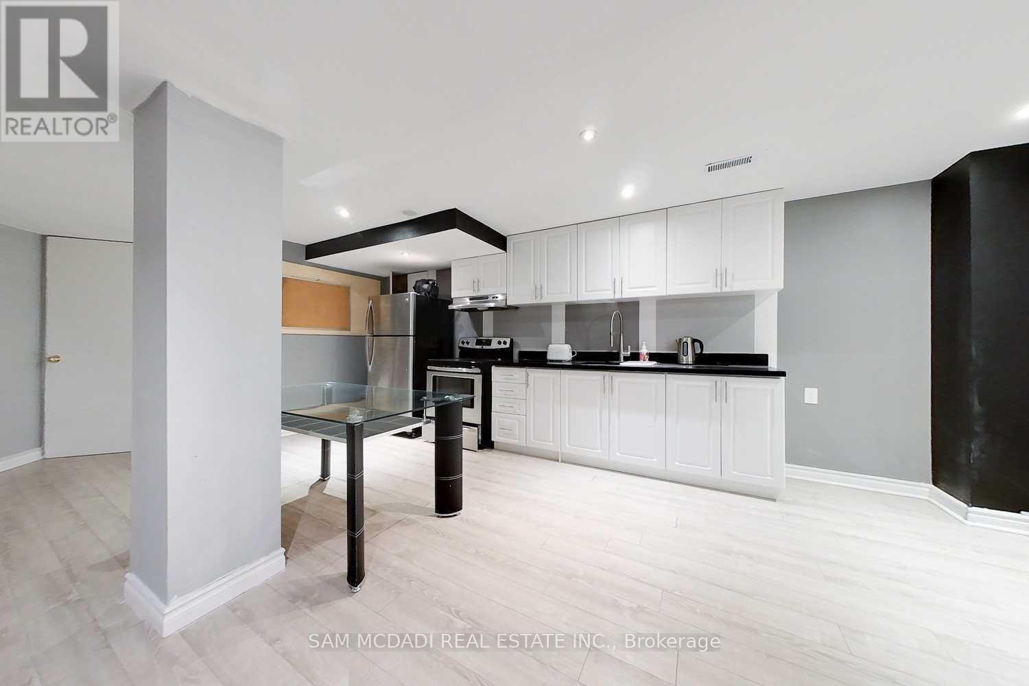 5940 Ridgecrest Trail, Mississauga, Ontario  L5V 2T4 - Photo 23 - W12701666