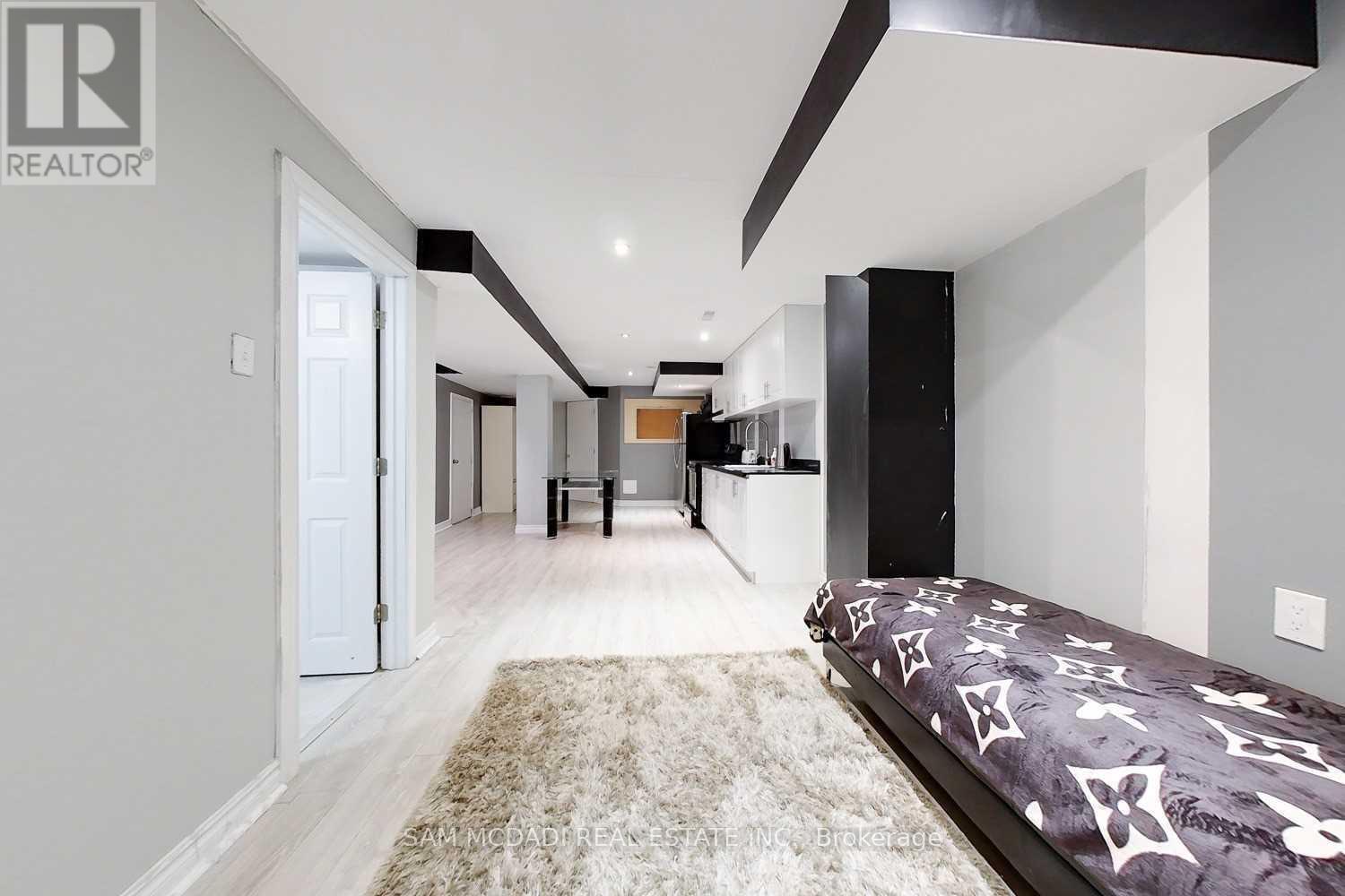 5940 Ridgecrest Trail, Mississauga, Ontario  L5V 2T4 - Photo 24 - W12701666