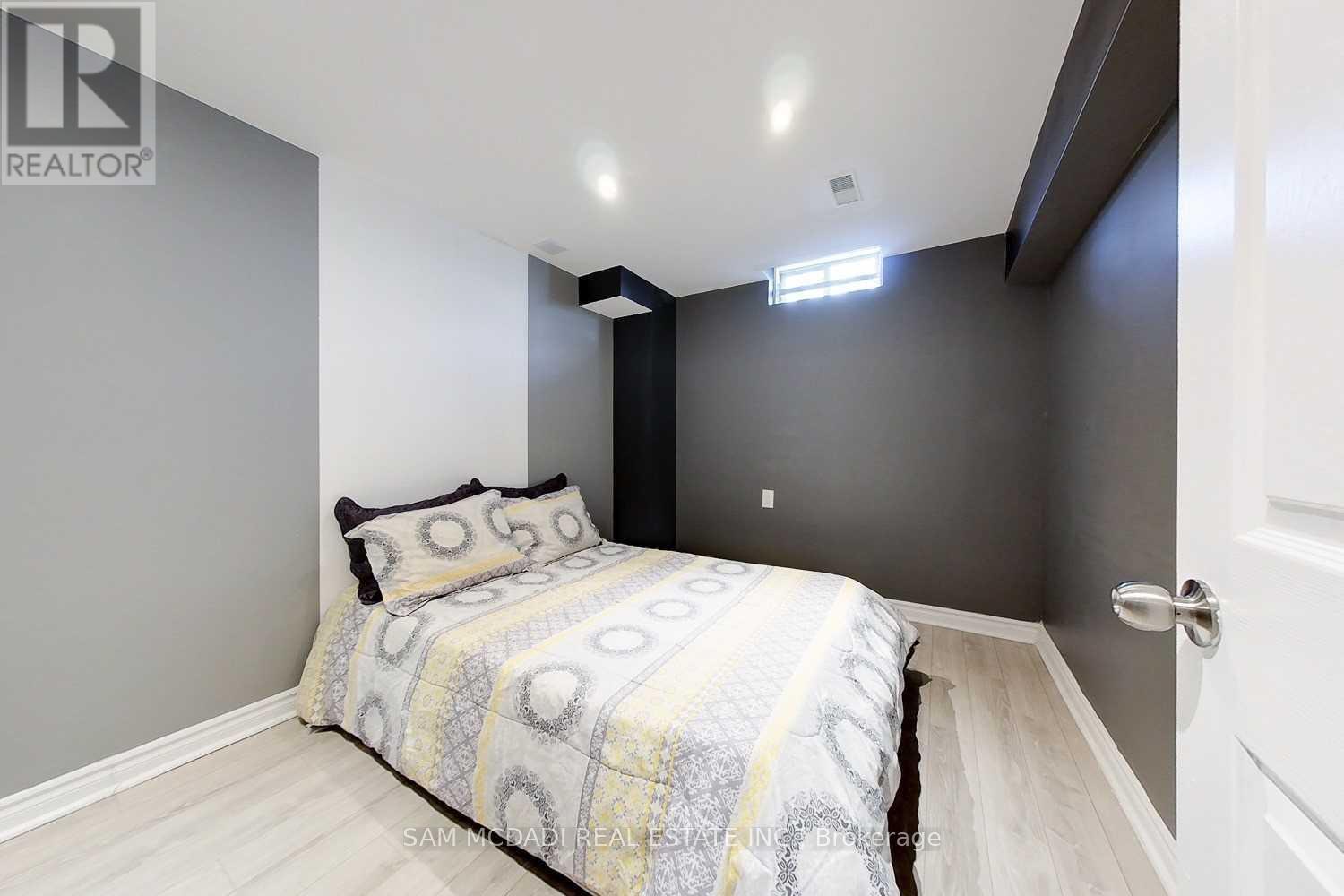 5940 Ridgecrest Trail, Mississauga, Ontario  L5V 2T4 - Photo 27 - W12701666