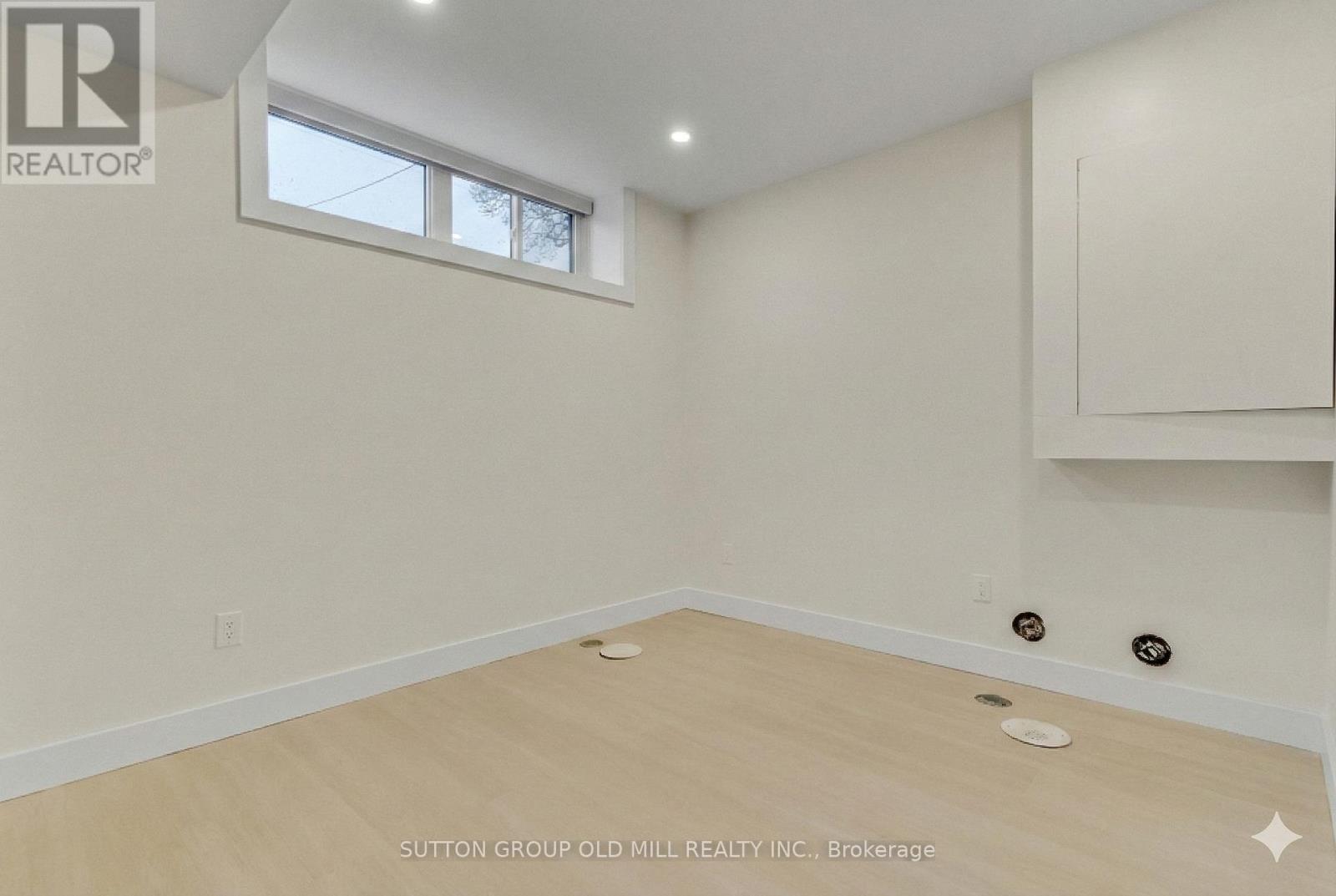 01 - 625 Harvie Avenue, Toronto, Ontario  M6E 4M4 - Photo 19 - W12701692