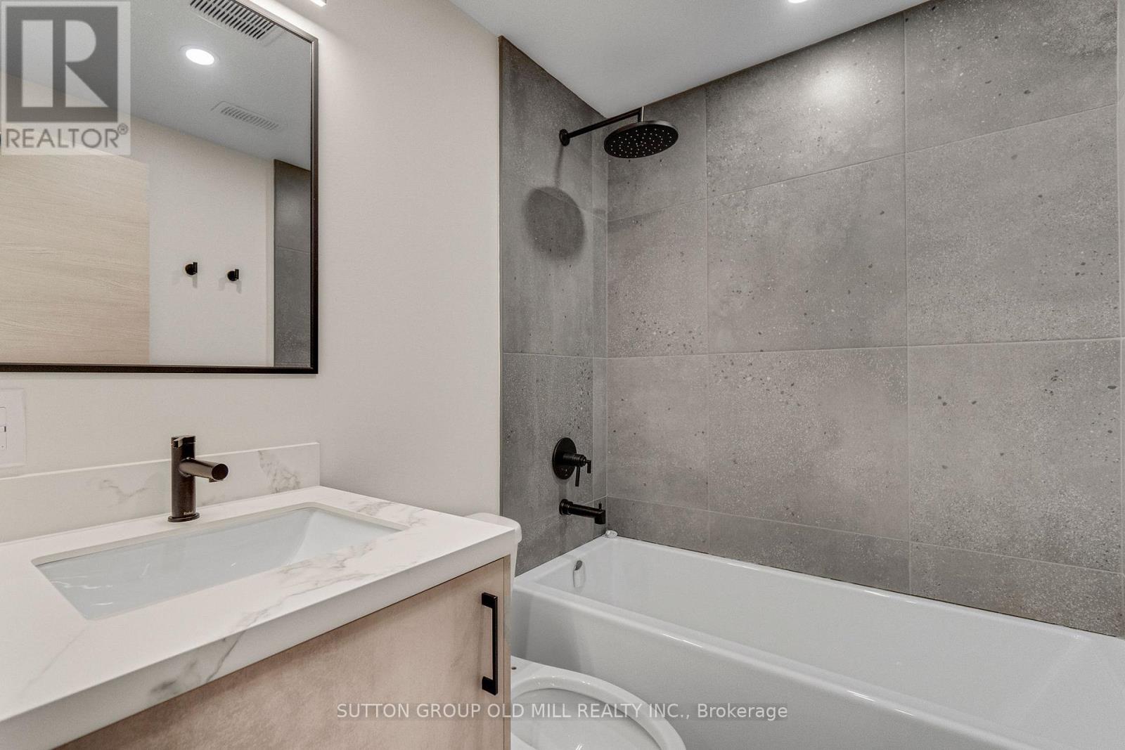 01 - 625 Harvie Avenue, Toronto, Ontario  M6E 4M4 - Photo 28 - W12701692