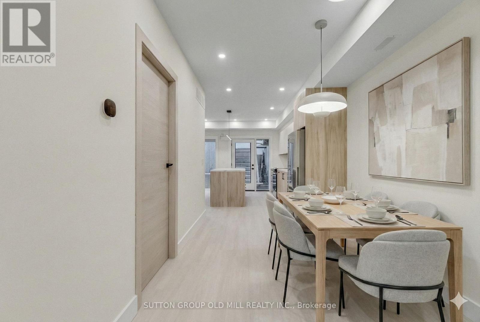 01 - 625 Harvie Avenue, Toronto, Ontario  M6E 4M4 - Photo 6 - W12701692