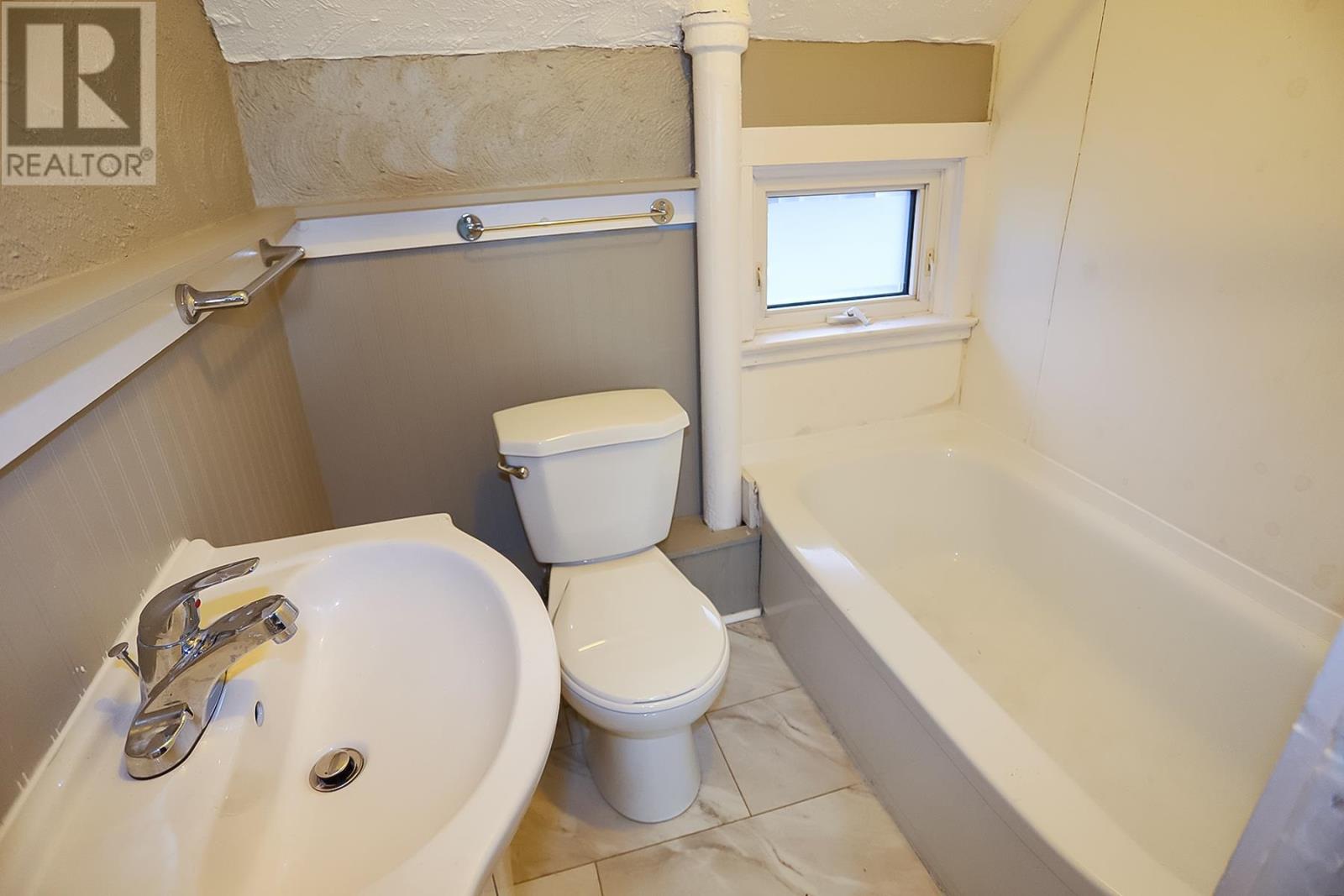 299 Goulais Ave, Sault Ste Marie, Ontario  P6C 5A2 - Photo 45 - SM260097