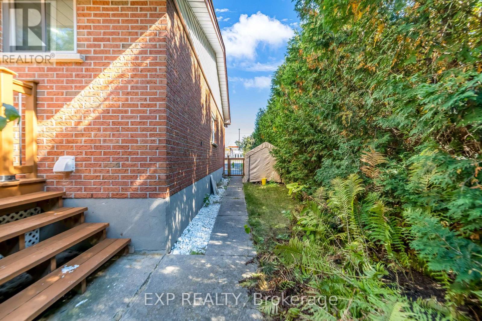 348 Caradoc Street S, Strathroy-Caradoc, Ontario  N7G 2P4 - Photo 44 - X12701680