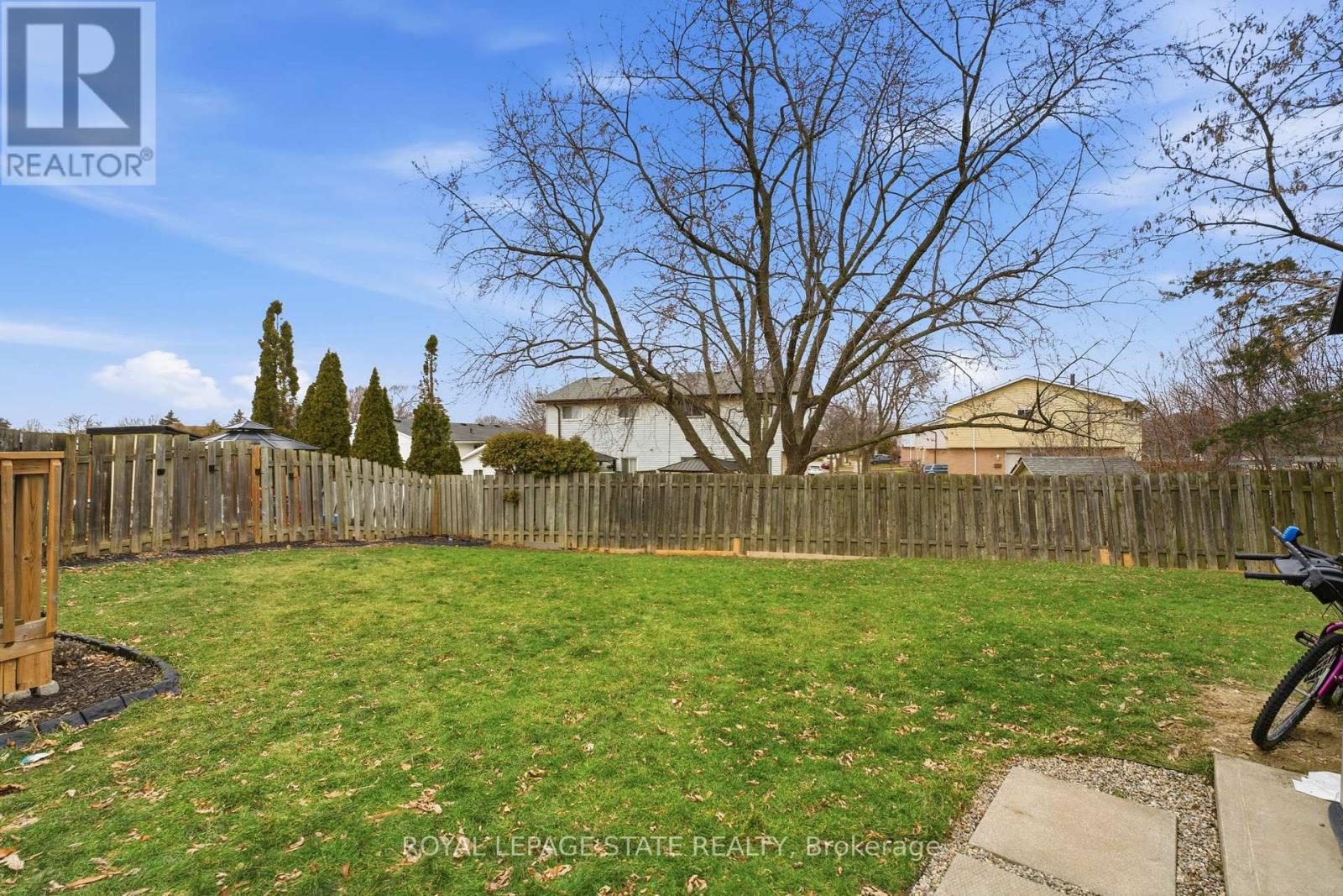 105 Rand Street, Hamilton, Ontario  L8J 1A7 - Photo 35 - X12701716