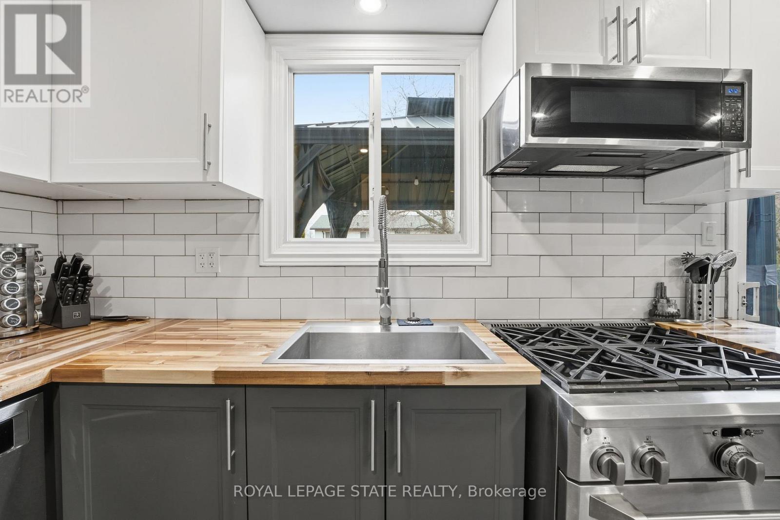 105 Rand Street, Hamilton, Ontario  L8J 1A7 - Photo 9 - X12701716