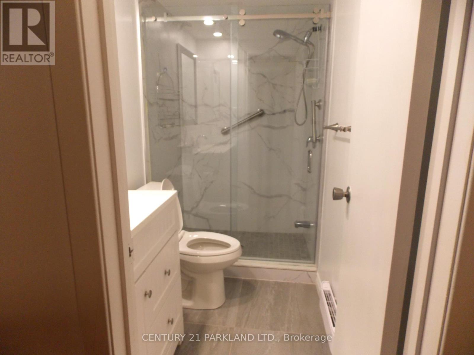 42 Antibes Drive, Toronto, Ontario  M2R 3K4 - Photo 12 - C12298425