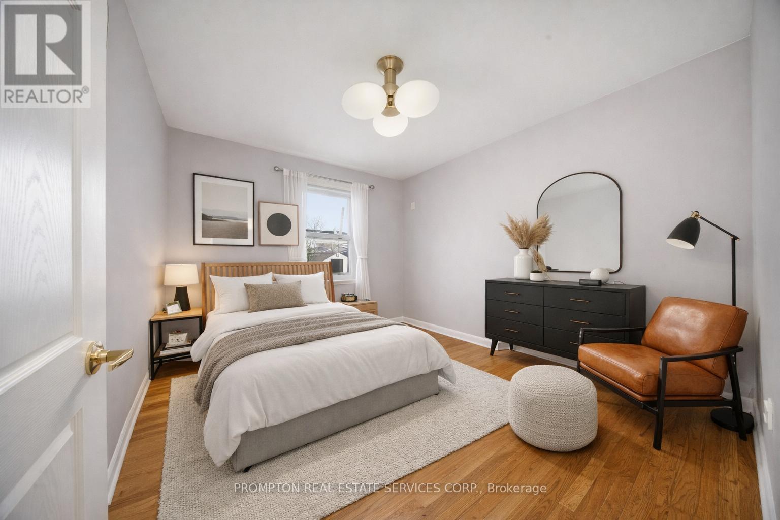 16 Fernwood Crescent, Hamilton, Ontario  L8T 3L1 - Photo 17 - X12701550