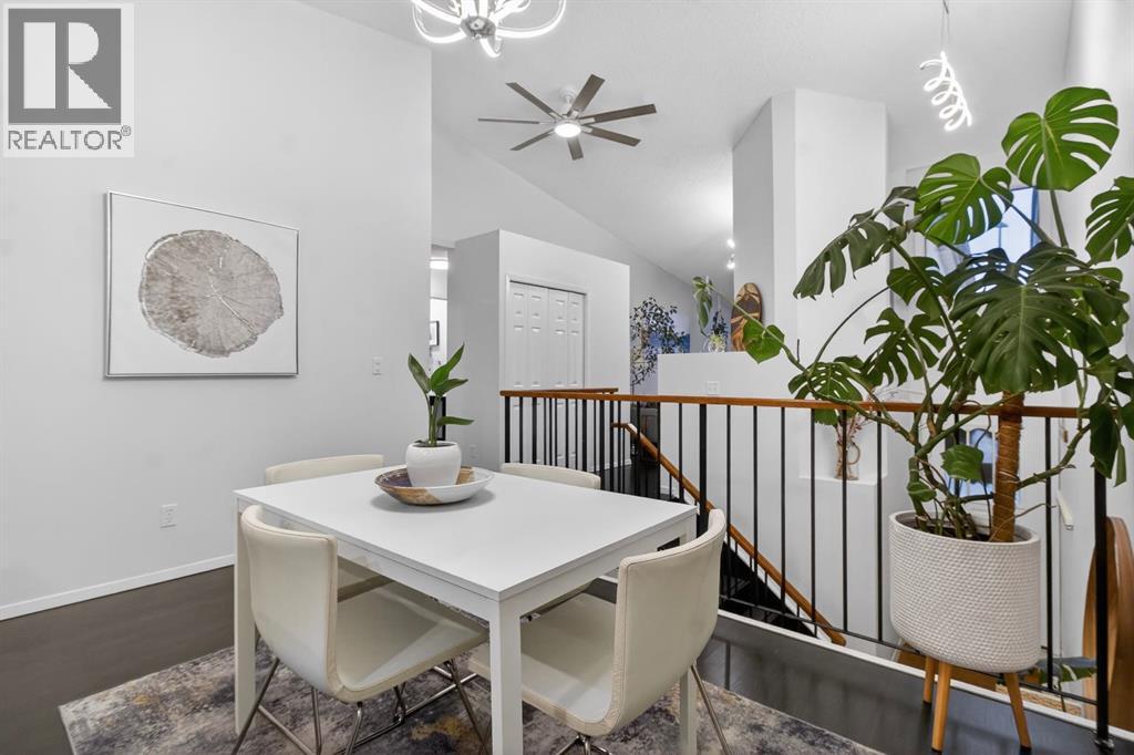 643 Strathcona Drive Sw, Calgary, Alberta  T3H 1K6 - Photo 9 - A2277598