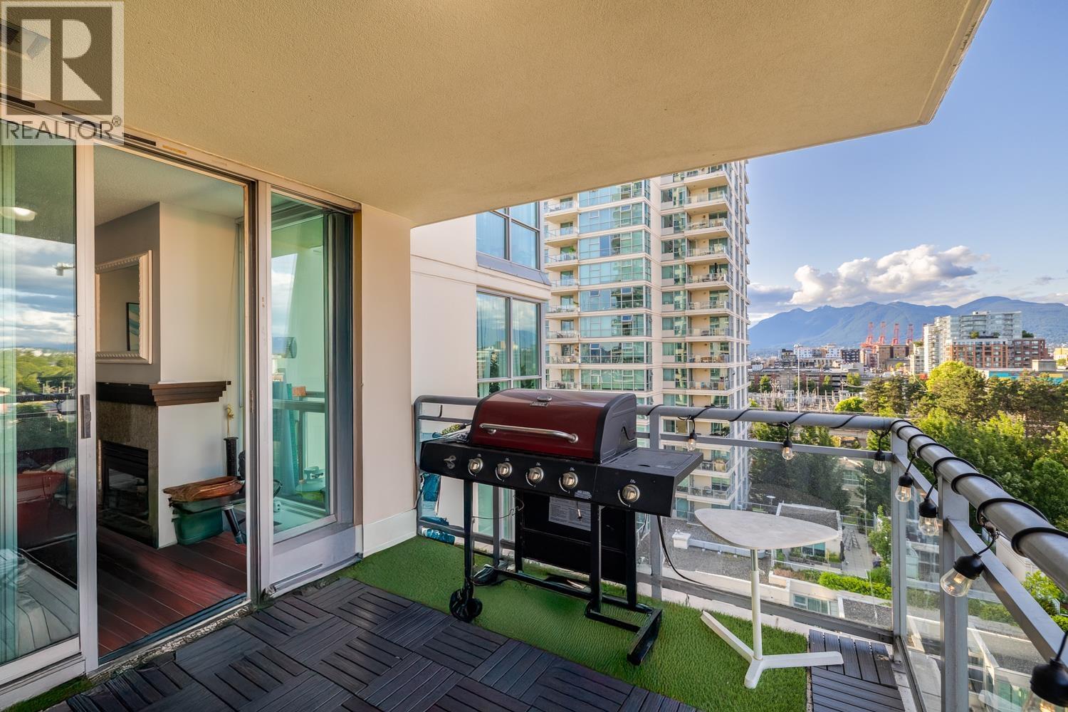 1002 120 Milross Avenue, Vancouver, British Columbia  V6A 4K7 - Photo 10 - R3080152