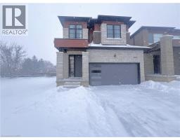 100 SHADY OAKS Trail, Hamilton, Ontario