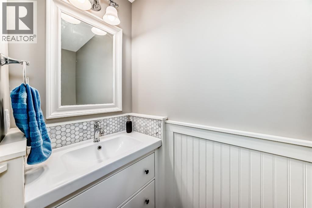 11 Canoe Close Sw, Airdrie, Alberta  T4B 2N3 - Photo 28 - A2278127