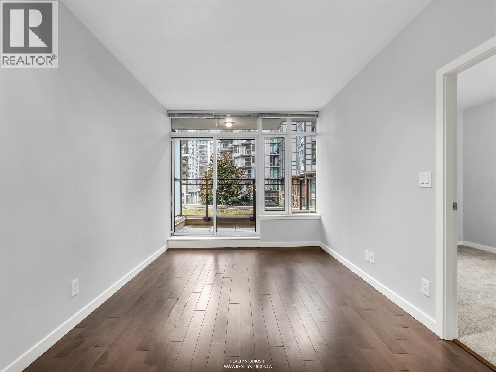 202 38 W 1st Avenue, Vancouver, British Columbia  V5Y 0K3 - Photo 7 - R3079515