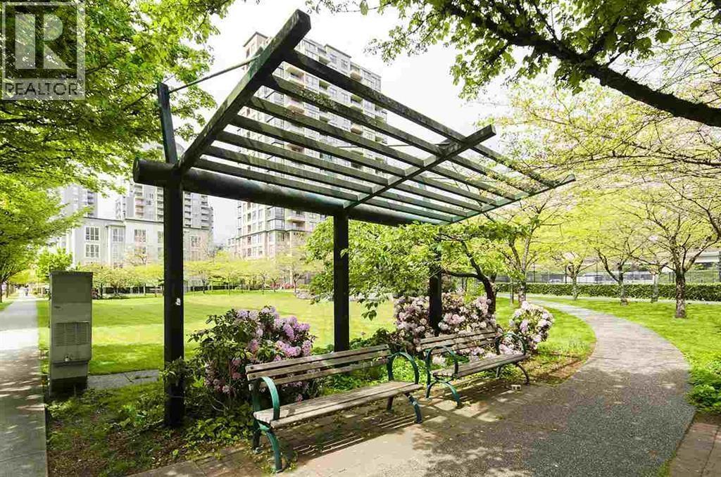 1408 5189 Gaston Street, Vancouver, British Columbia  V5R 6C7 - Photo 3 - R3079808