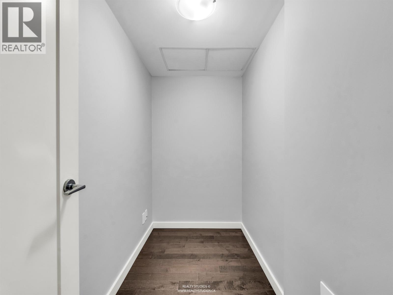 202 38 W 1st Avenue, Vancouver, British Columbia  V5Y 0K3 - Photo 14 - R3079515