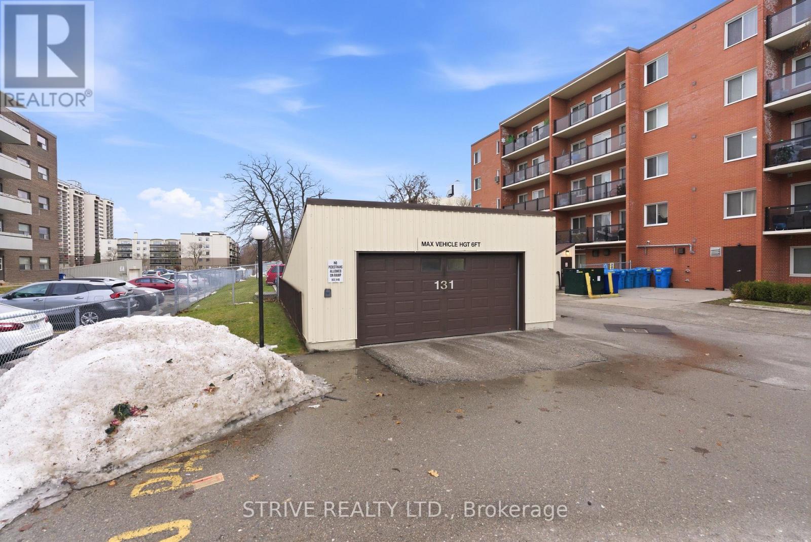 408 - 131 Taunton Road E, Oshawa, Ontario  L1G 3T8 - Photo 3 - E12700360