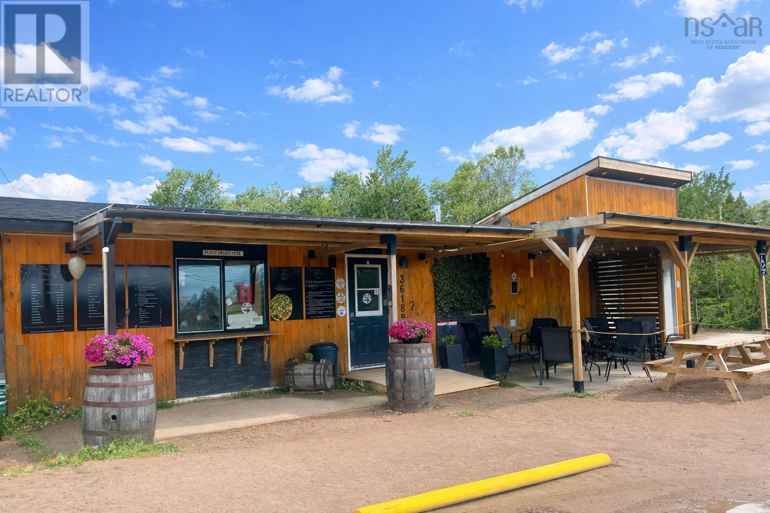 36188 Cabot Trail, Ingonish, Nova Scotia  B0C 1L0 - Photo 35 - 202515372