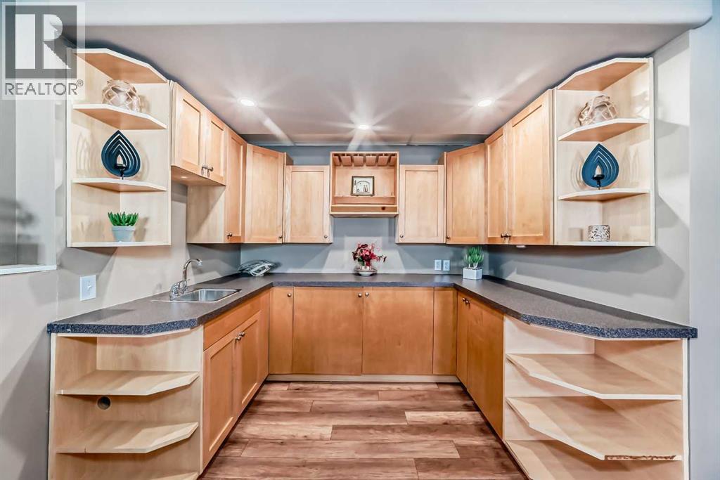 52 Hidden Vale Crescent Nw, Calgary, Alberta  T3A 5B5 - Photo 25 - A2276164