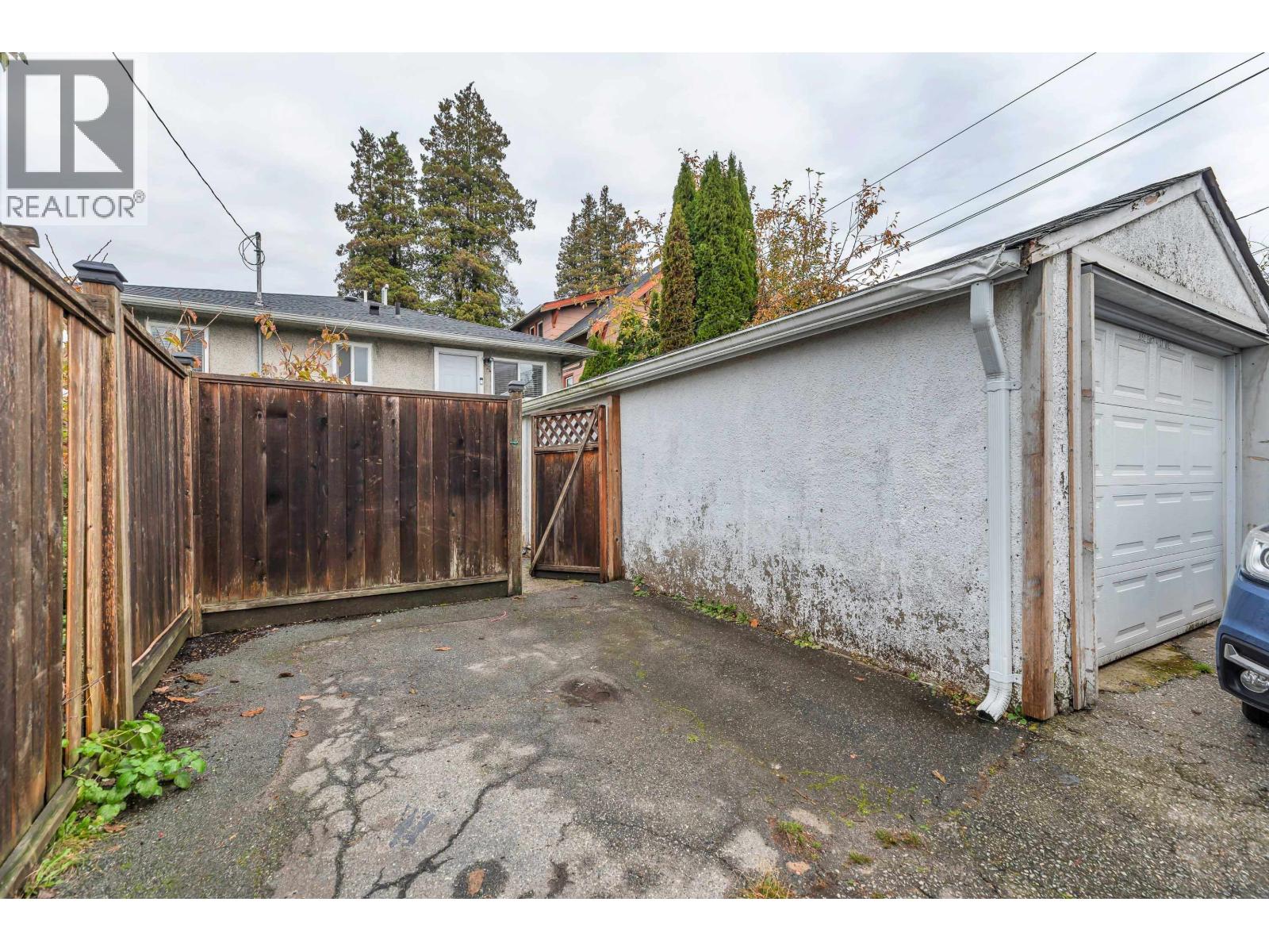 2052 E 41st Avenue, Vancouver, British Columbia  V5P 1L4 - Photo 19 - R3080010