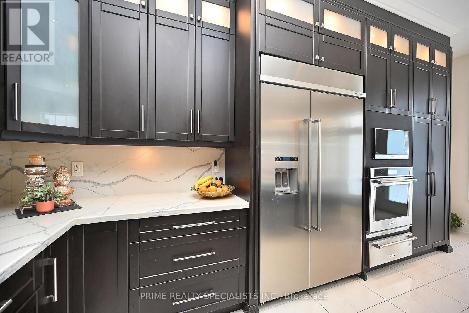 19 Cloverhaven Rd Road, Brampton, Ontario  L6P 4E4 - Photo 16 - W12701732