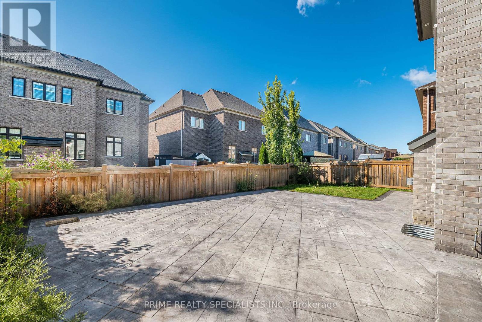 19 Cloverhaven Rd Road, Brampton, Ontario  L6P 4E4 - Photo 49 - W12701732