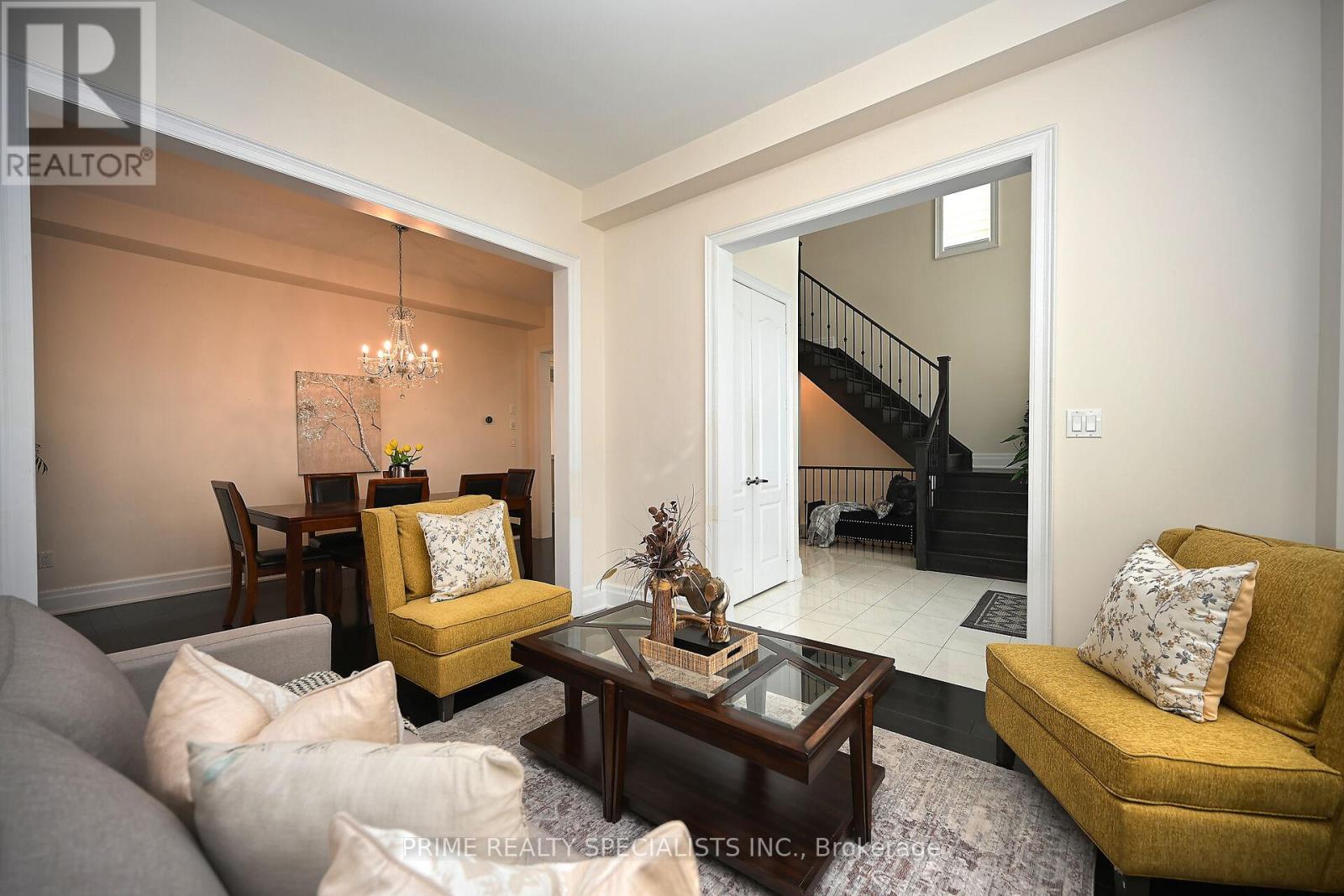 19 Cloverhaven Rd Road, Brampton, Ontario  L6P 4E4 - Photo 8 - W12701732