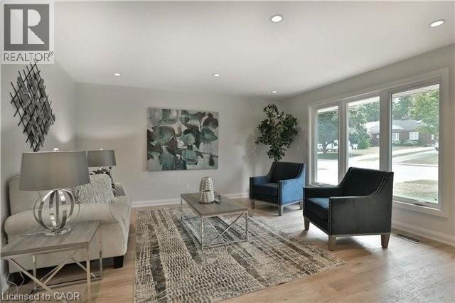 318 Sanatorium Road, Hamilton, Ontario  L9C 2A3 - Photo 3 - 40798925