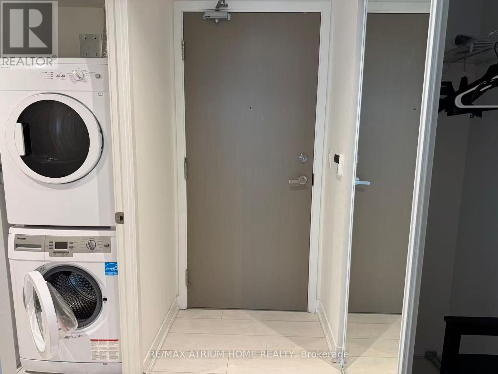 5210 - 88 Harbour Street, Toronto, Ontario  M5J 1B7 - Photo 16 - C12699702