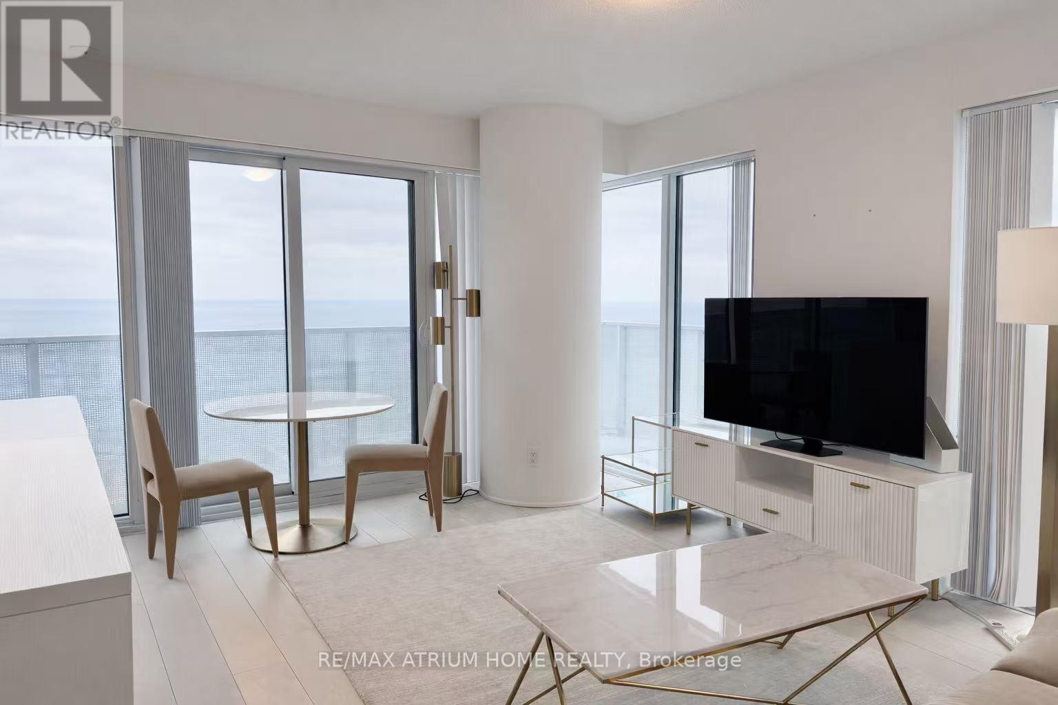 5210 - 88 Harbour Street, Toronto, Ontario  M5J 1B7 - Photo 7 - C12699702