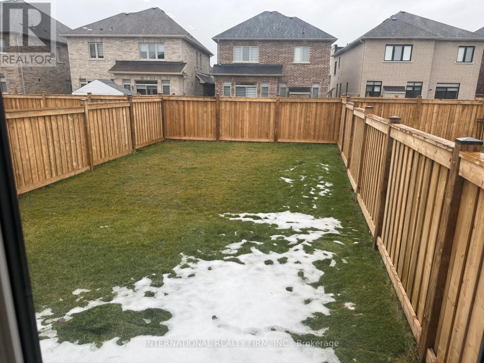 61 Tiberini Way, Bradford West Gwillimbury, Ontario  L3Z 4K3 - Photo 48 - N12683226