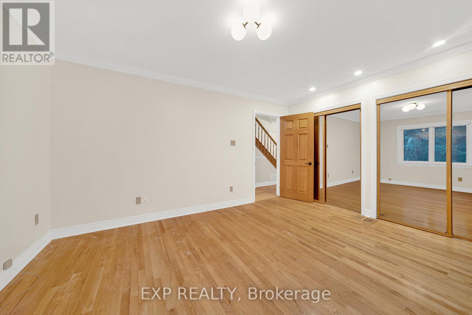 661 Blair Road, Ottawa, Ontario  K1J 7M4 - Photo 27 - X12701740