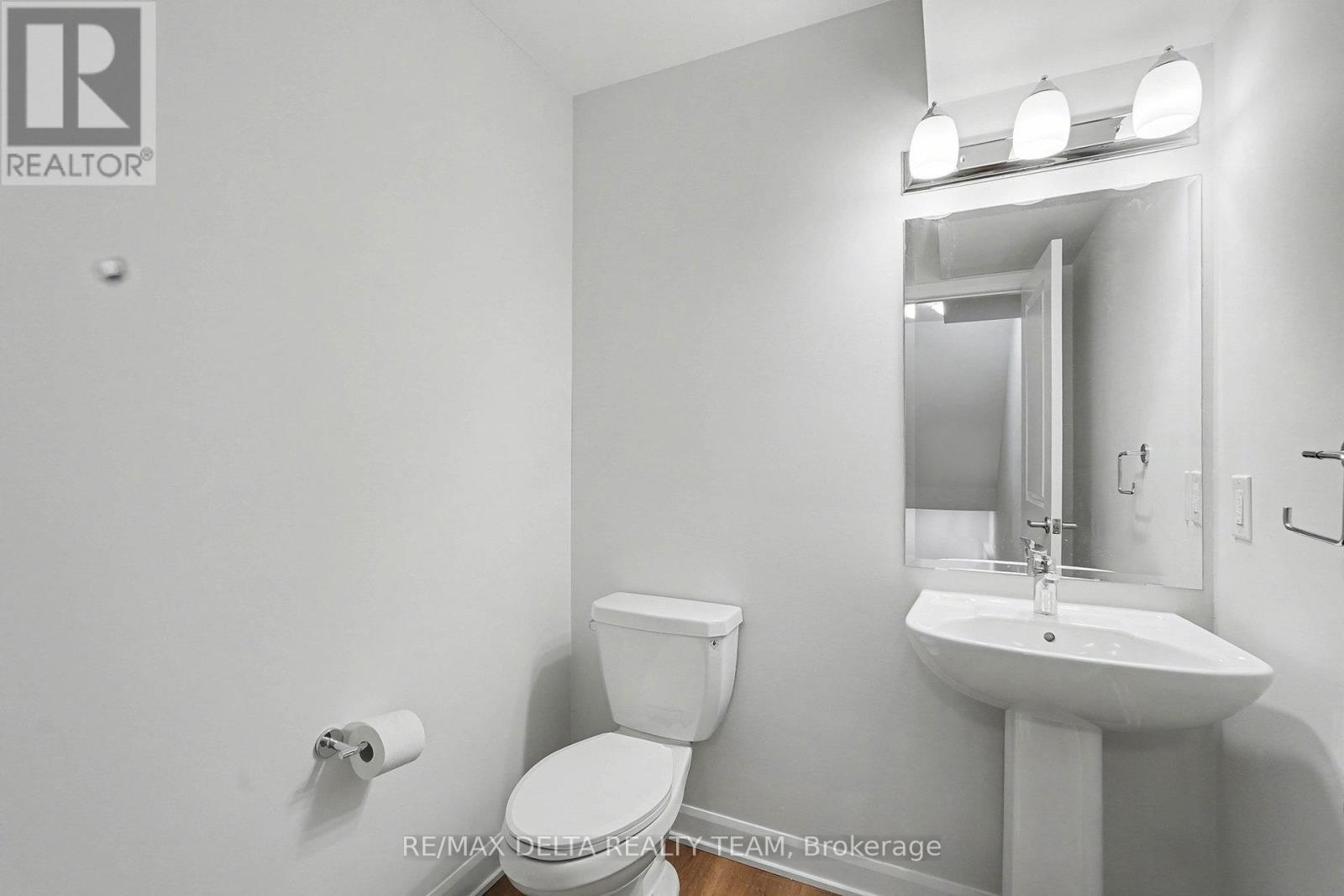 1209 Creekway Private, Ottawa, Ontario  K2T 0T1 - Photo 11 - X12701762