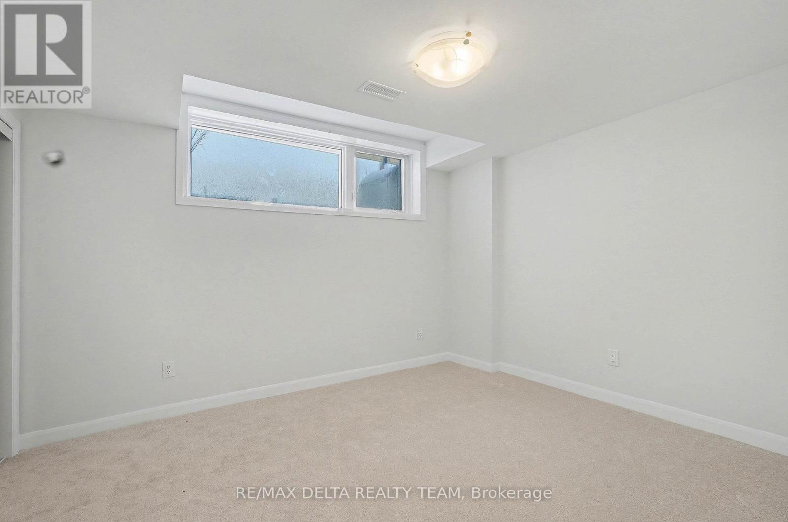 1209 Creekway Private, Ottawa, Ontario  K2T 0T1 - Photo 14 - X12701762