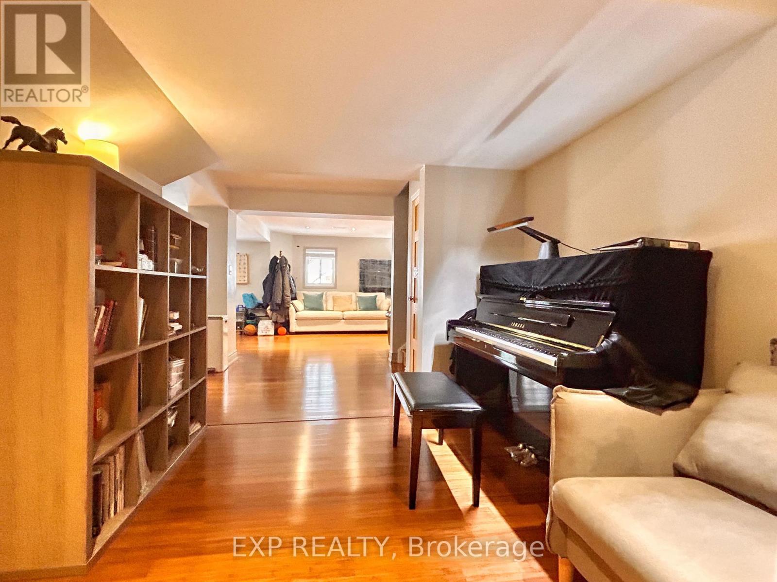 Bsmt - 5 Richvalley Crescent, Richmond Hill, Ontario  L4E 4C8 - Photo 9 - N12701136