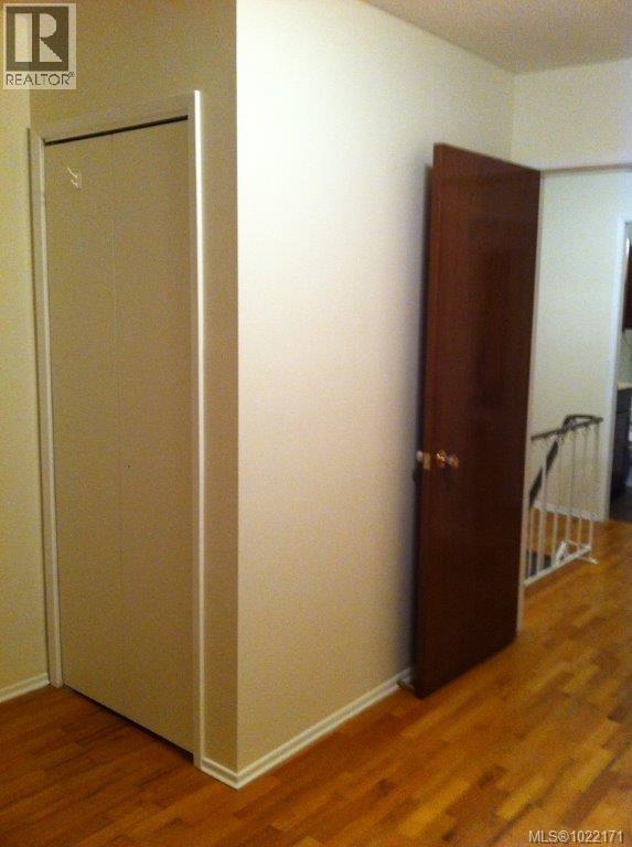 A & B 1725 Feltham Rd, Saanich, British Columbia  V8N 6J5 - Photo 38 - 1022171