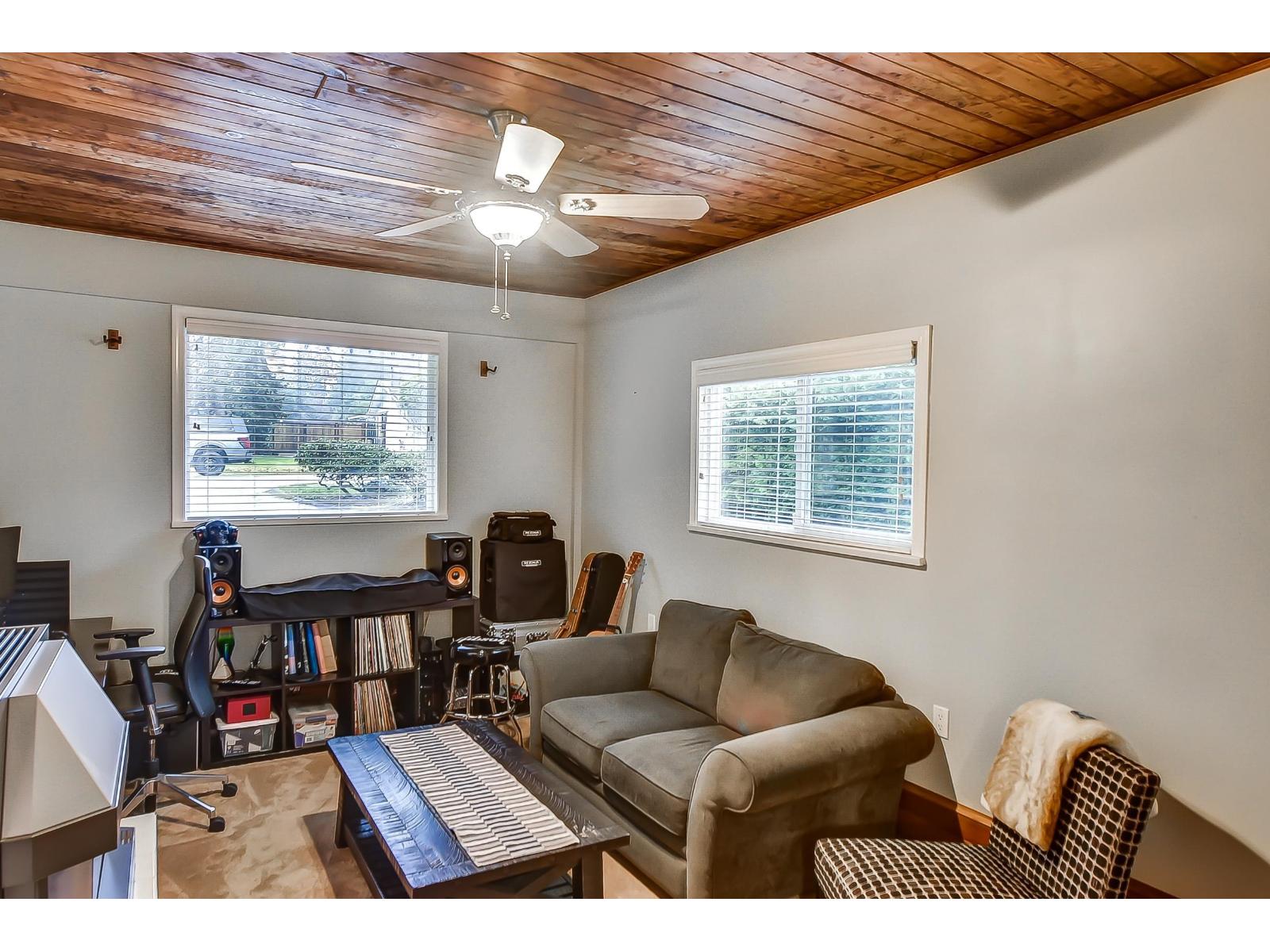 19735 48 Avenue, Langley, British Columbia  V3A 3L2 - Photo 30 - R3079986