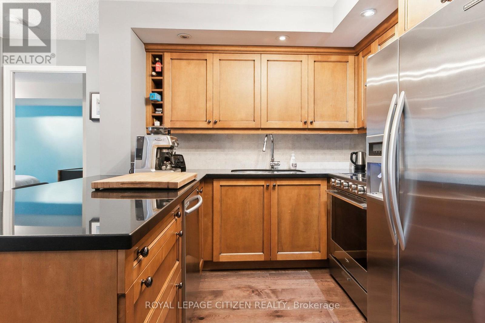 121 - 900 Mount Pleasant Road, Toronto, Ontario  M4P 3J9 - Photo 25 - C12701734