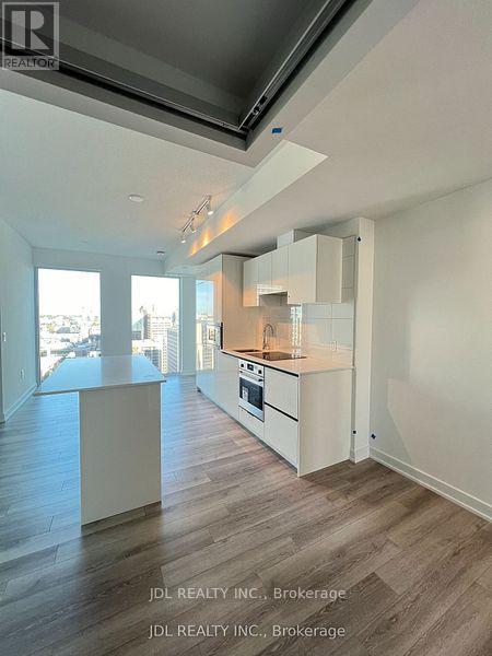 2209 - 238 Simcoe Street, Toronto, Ontario  M5T 0E2 - Photo 2 - C12701742