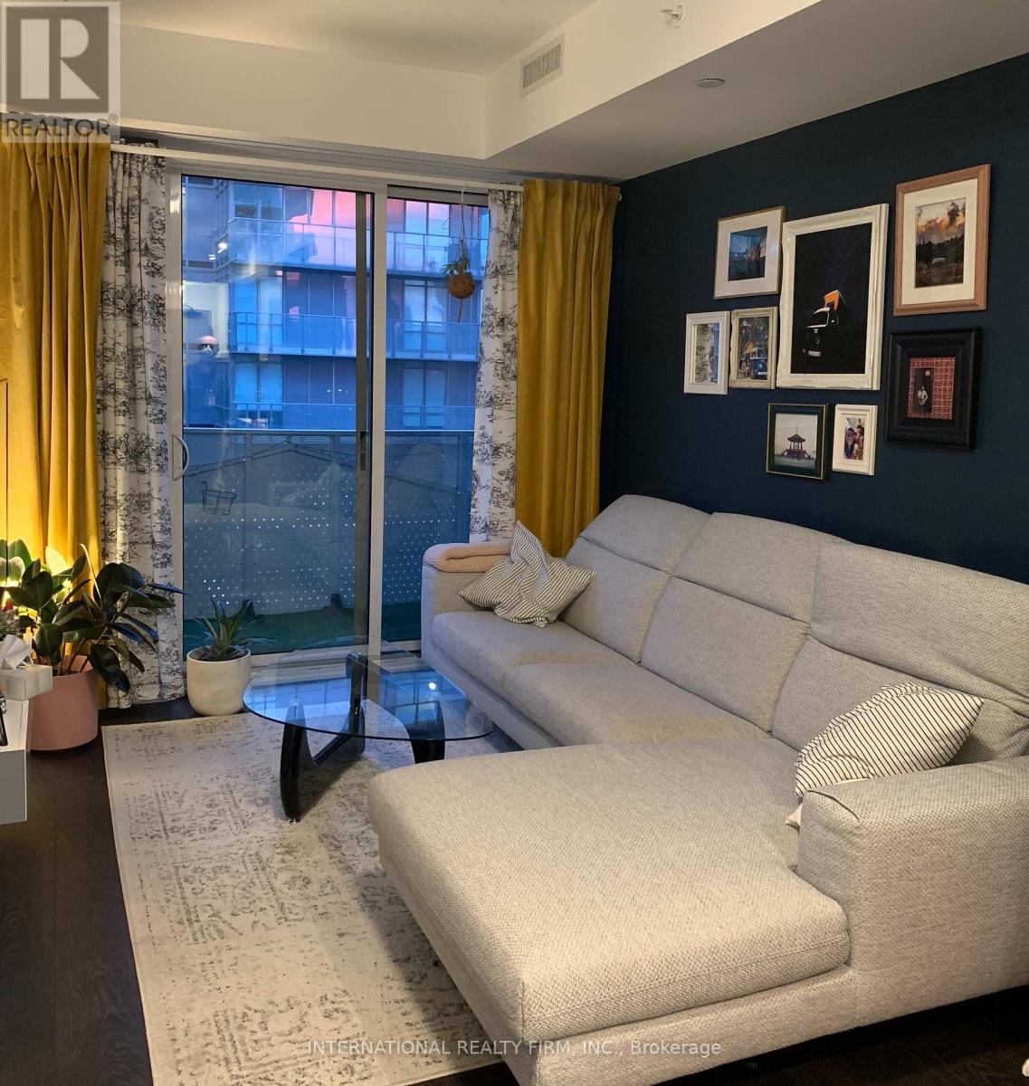 802 - 60 Tannery Road, Toronto, Ontario  M5A 0S8 - Photo 4 - C12701746