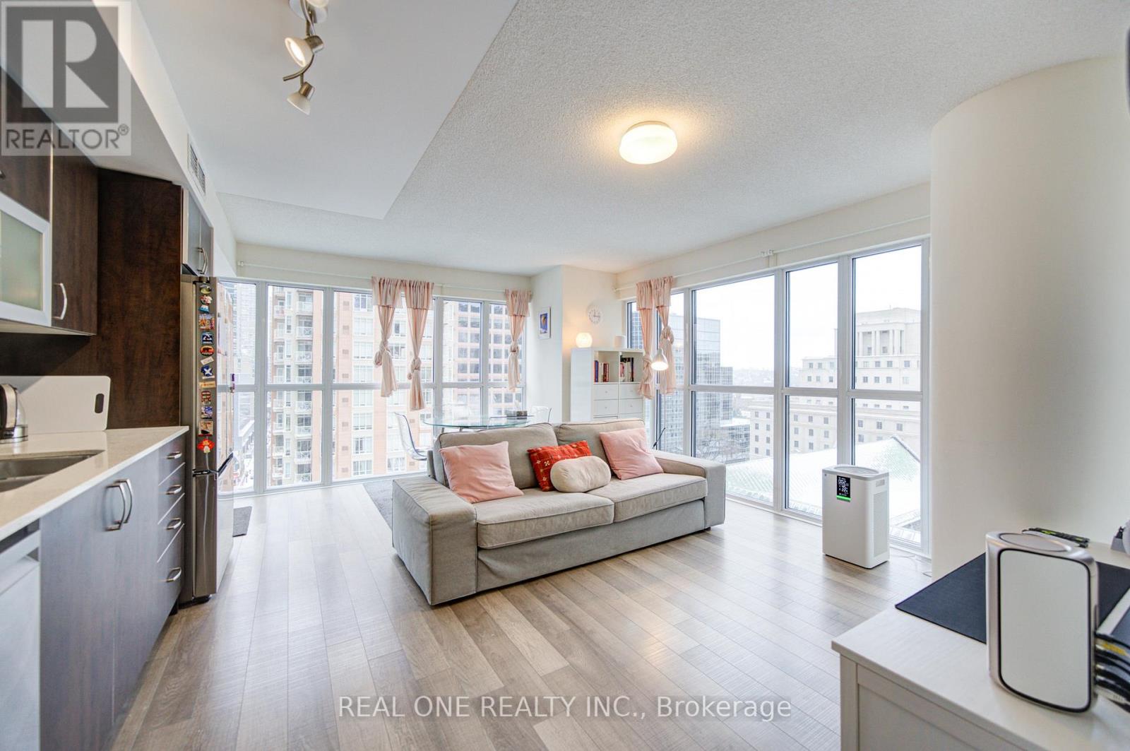 1509 - 28 TED ROGERS WAY, Toronto, Ontario