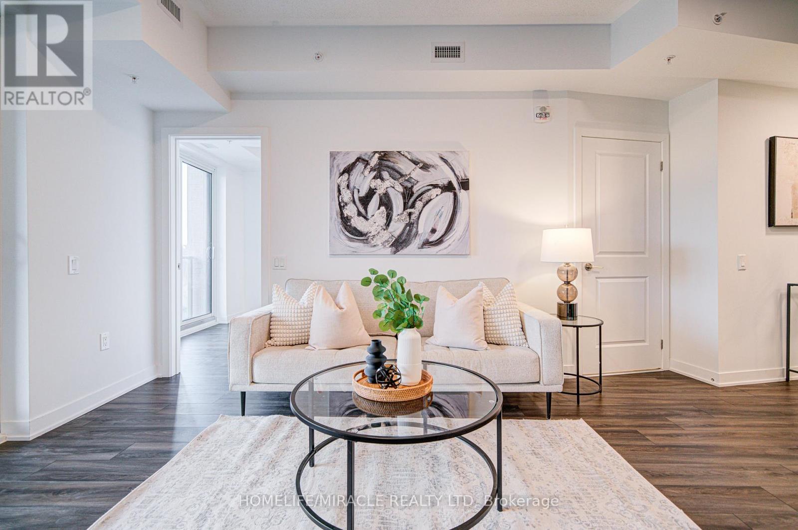 329 - 385 Arctic Red Drive, Oshawa, Ontario  L1L 0H8 - Photo 5 - E12701766