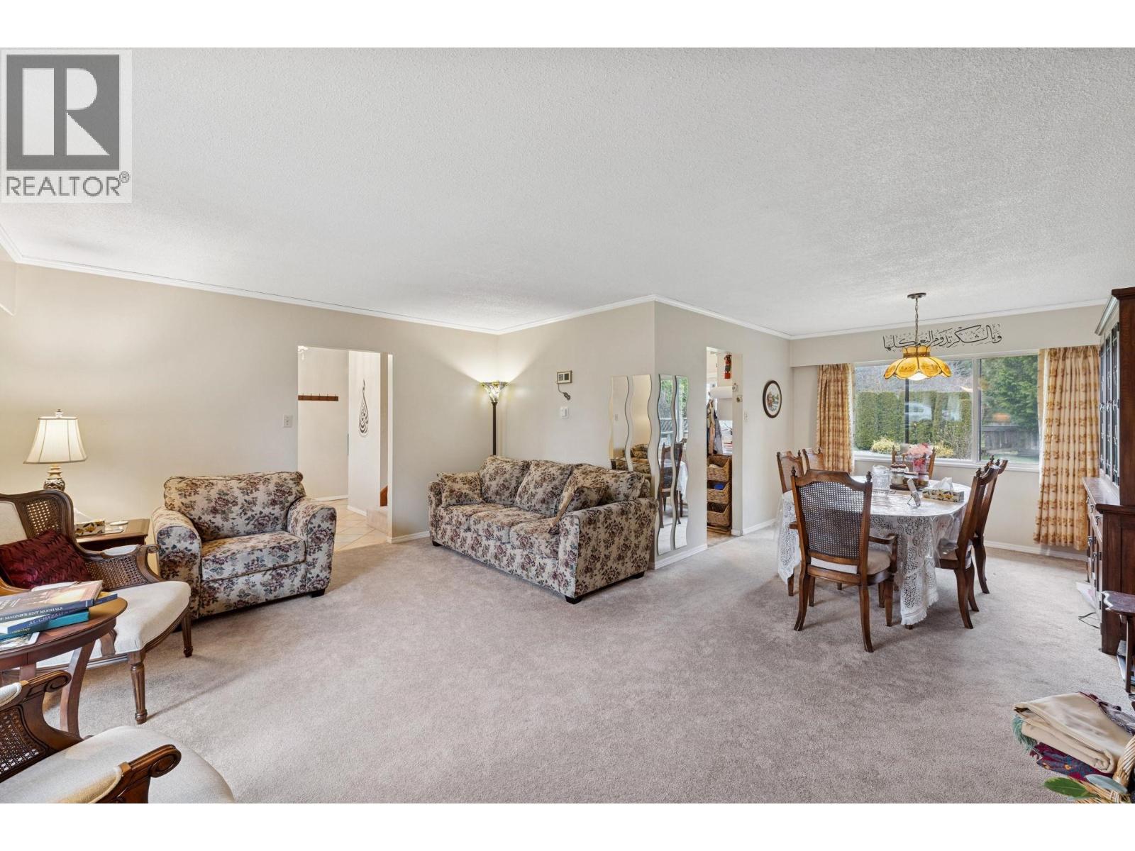 5045 10a Avenue, Delta, British Columbia  V4M 1X9 - Photo 5 - R3080077