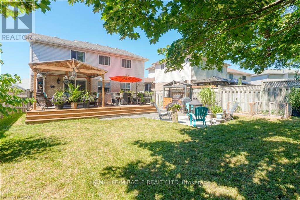 39 Endeavour Drive, Cambridge, Ontario  N3C 4C4 - Photo 40 - X12701744