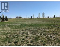 721 Fairways, Vulcan, Alberta