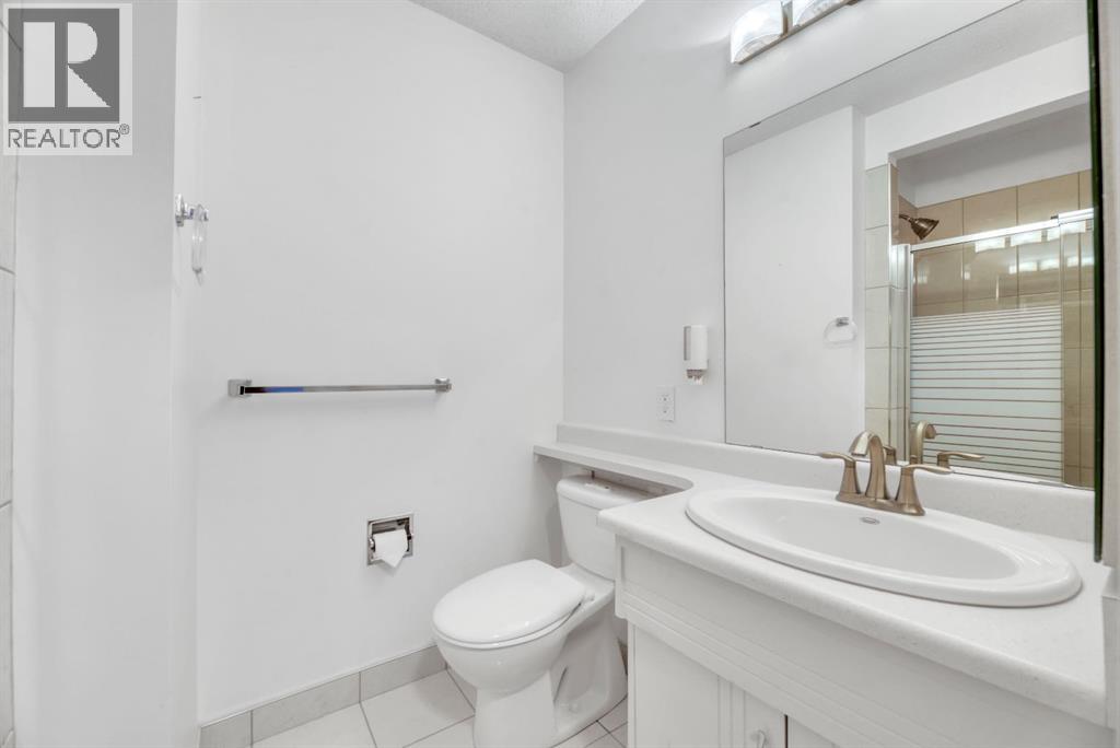 16 Thornwood Close Nw, Calgary, Alberta  T2K 5K3 - Photo 25 - A2279261