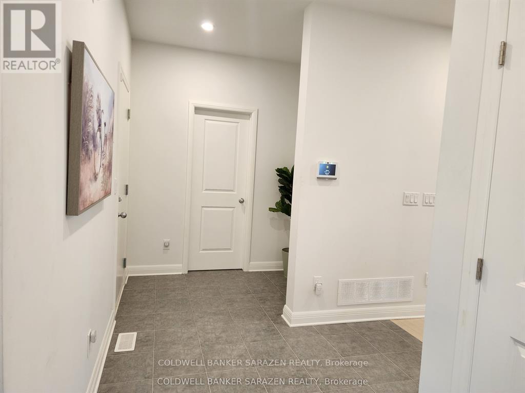 22 Stanhope Court, Ottawa, Ontario  K2J 6S2 - Photo 4 - X12701774