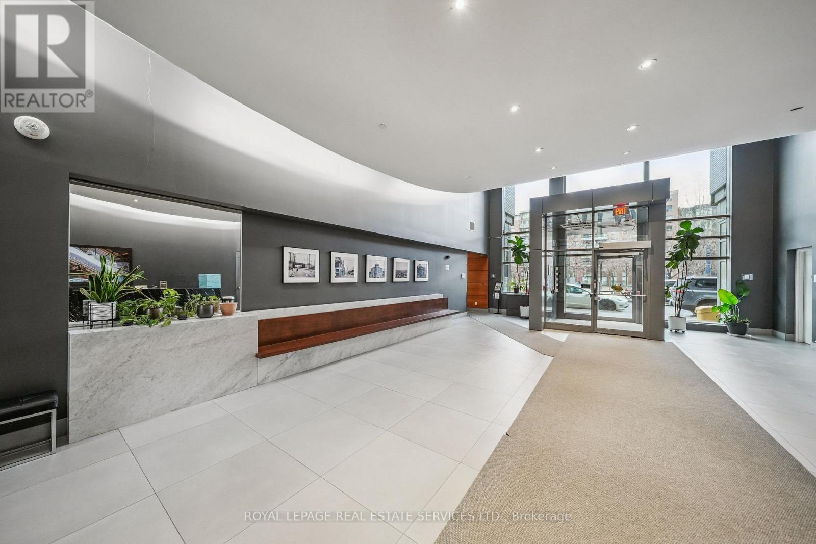 917 - 68 Abell Street, Toronto, Ontario  M6J 0A2 - Photo 3 - C12701782