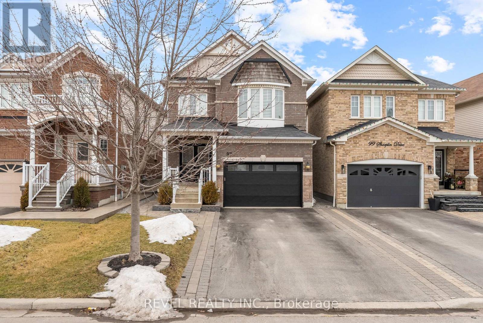97 SHARPLIN DRIVE, Ajax, Ontario