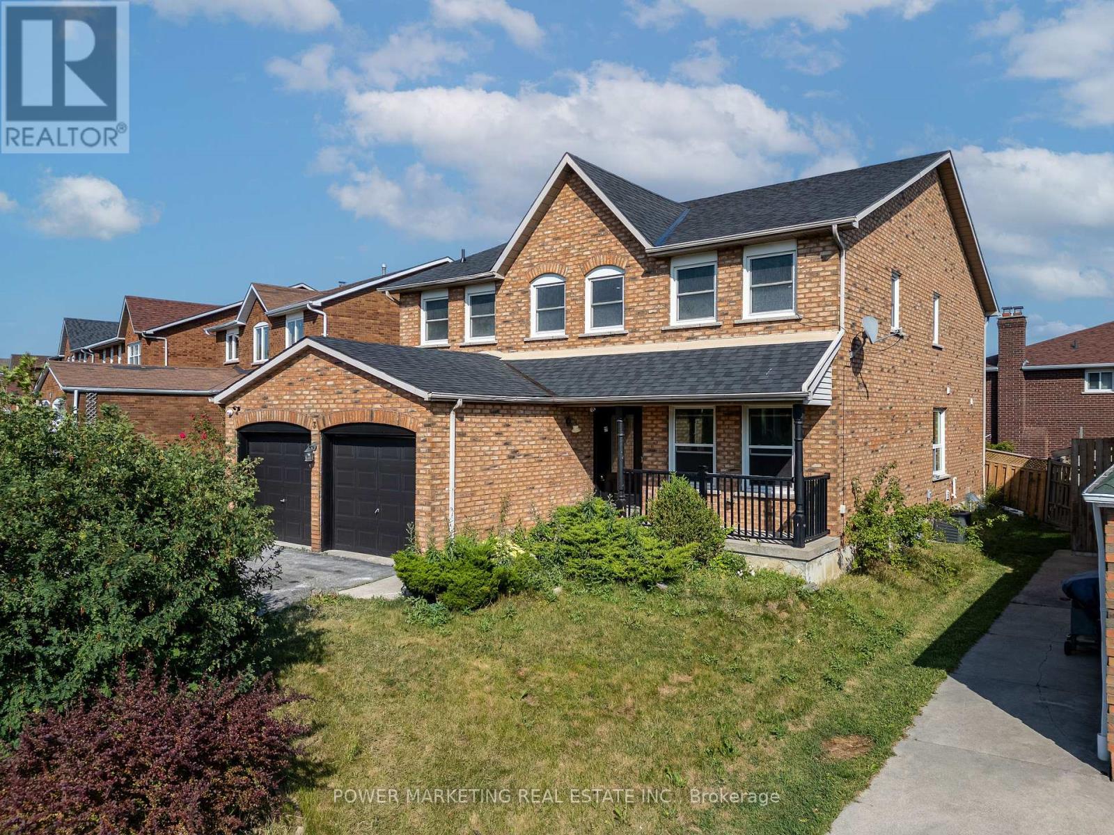 3 NEWBURY CRESCENT, Brampton, Ontario