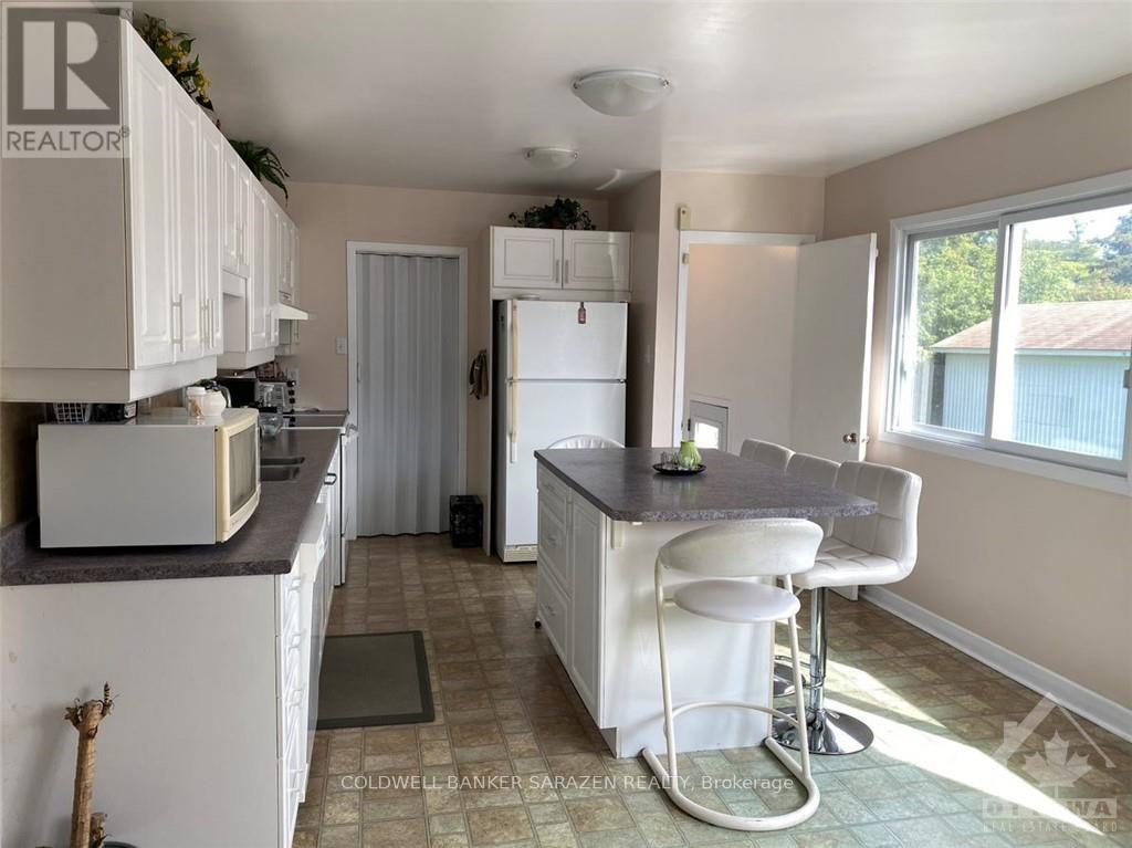 8715 Bank Street, Ottawa, Ontario  K0A 3J0 - Photo 4 - X12701800